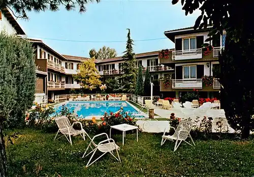 AK / Ansichtskarte 73914515 Lazise_Lago_di_Garda_IT Hotel Al Pescador Pool