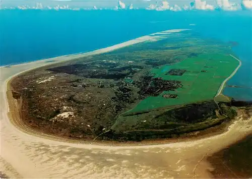 AK / Ansichtskarte  Schiermonnikoog Oase in de Wadden Fliegeraufnahme