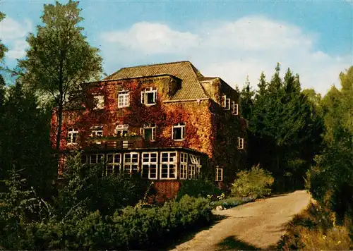 AK / Ansichtskarte 73915355 Huetzel_Bispingen_Lueneburger_Heide Muetterheim Immenhof