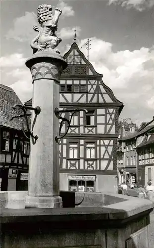 AK / Ansichtskarte 73915727 Idstein Marktbrunnen Rathaus Apotheke