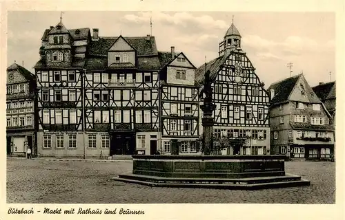 AK / Ansichtskarte  Butzbach Markt mit Rathaus und Brunnen