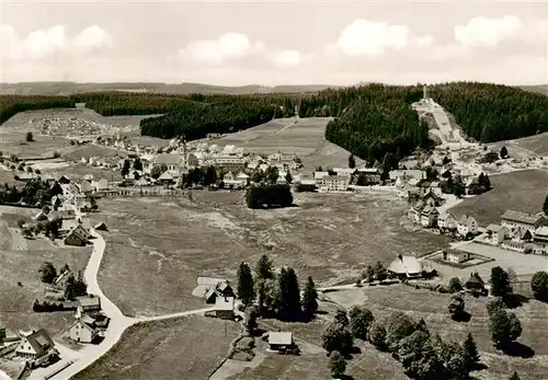 AK / Ansichtskarte 73916286 Schoenwald_Schwarzwald Fliegeraufnahme