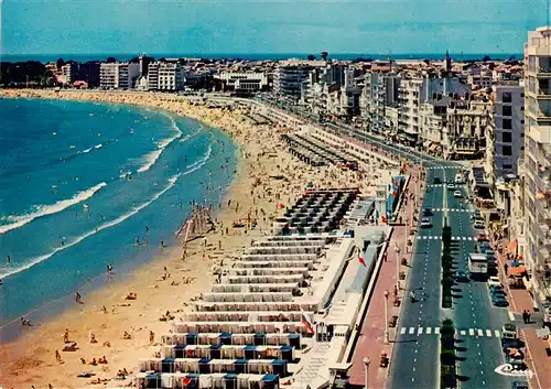 AK / Ansichtskarte  Les_Sables-d_Olonne_85 Le remblai et la plage Vue aerienne