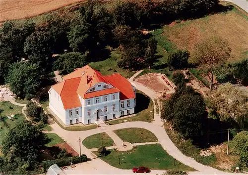 AK / Ansichtskarte  Insel_Poel Gutshaus in Wangern Fliegeraufnahme