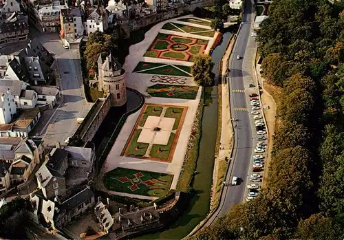 AK / Ansichtskarte  Vannes_56 Les Jardins Les Vieux Lavoirs La Tour du Connetable Richemond Les Remparts Vue aerienne