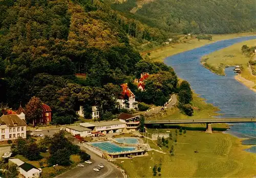 AK / Ansichtskarte  Karlshafen_Bad Mineral Schwimmbad Fliegeraufnahme