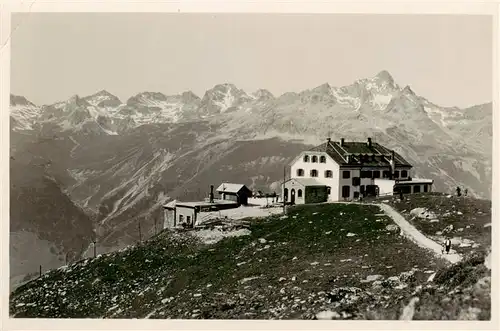 AK / Ansichtskarte  Muottas-Kulm_Muottas_Muragl_Muottas_Murail_2453m_GR Hotel Muottas Kulm mit Piz Ot Feldpost