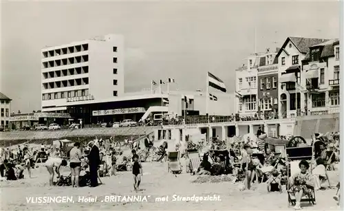 AK / Ansichtskarte 73917633 Vlissingen_Zeeland_NL Hotel Britannia met Strandgezicht