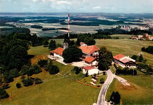 AK / Ansichtskarte 73917775 Traunstein__Oberbayern Alpengasthof Hochberg Fliegeraufnahme