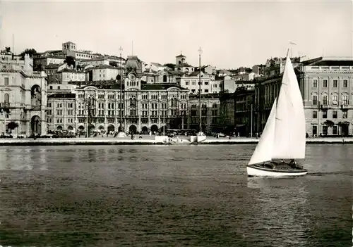 AK / Ansichtskarte  Trieste_Triest_IT Scorcio panoramico dal mare