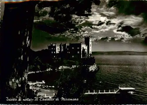AK / Ansichtskarte 73918087 Trieste_Triest_IT di notte Il Castello di Miramare