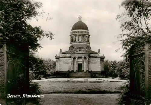 AK / Ansichtskarte 73918506 Dessau-Rosslau Mausoleum