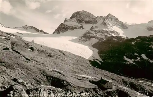 AK / Ansichtskarte  Wiesbadener_Huette_3316m_Wiesbadnerhuette_Montafon_AT Panorama mit Piz Buin