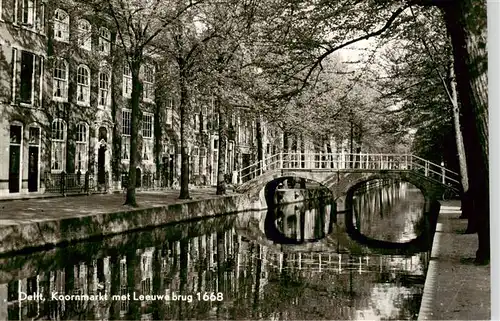 AK / Ansichtskarte  Delft_NL Koornmarkt met Leeuwebrug 1668