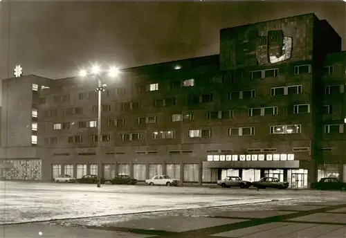 AK / Ansichtskarte  Neubrandenburg Hotel Vier Tore 