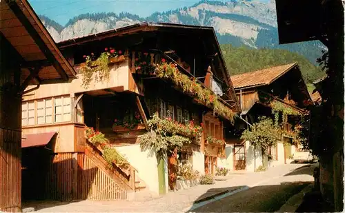 AK / Ansichtskarte  Brienz_Brienzersee_BE Alte Haeuser an der Brunngasse