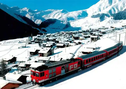 AK / Ansichtskarte  Sedrun mit Rueras und Skigebiet von Milez Piz Badus mit Eisenbahn