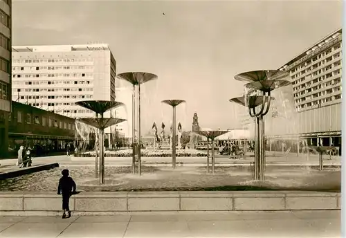 AK / Ansichtskarte  Dresden_Elbe Interhotels Koenigstein und Lilienstein in der Prager Strasse