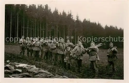 AK / Ansichtskarte 73921530 Militaria_Schweiz Soldaten Gruppenfoto