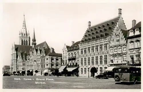 AK / Ansichtskarte 73923126 Ypres_Ypern_Ieper_Belgie Grand Place Market