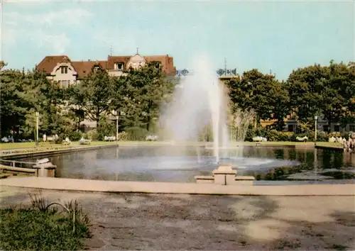 AK / Ansichtskarte 73924146 Cottbus Schillerplatz Springbrunnen