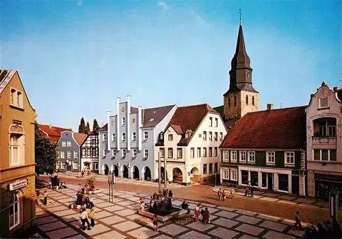 AK / Ansichtskarte  Beckum__Westfalen Marktplatz mit Rathaus