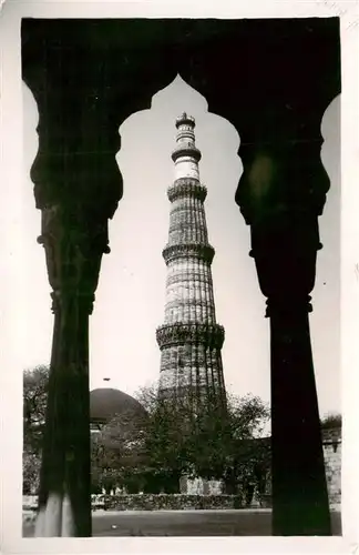 AK / Ansichtskarte 73926433 Delhi__Delhi_India Kutab Minar Delhi