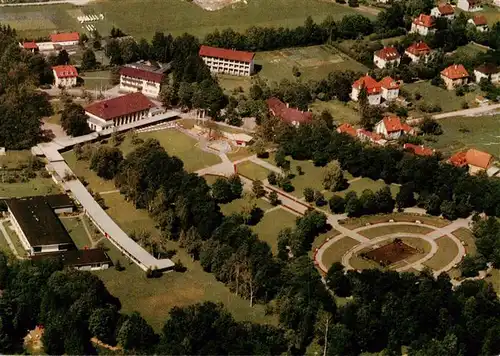 AK / Ansichtskarte 73926837 Bad_Duerrheim Fliegeraufnahme mit Solebad Kurzentrum