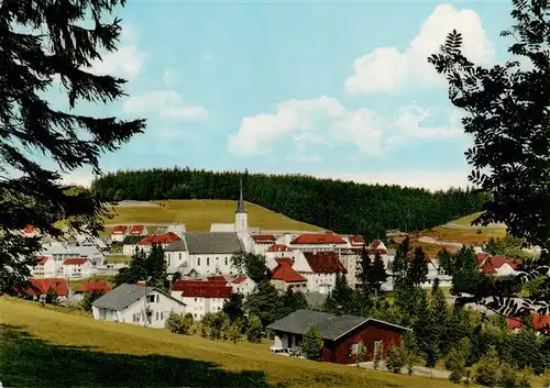 AK / Ansichtskarte  Schoenwald_Schwarzwald Ortspartie Kirche