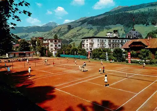 AK / Ansichtskarte  Vulpera Tennisplaetze mit Hotel Waldhaus