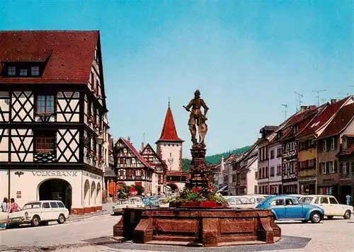 AK / Ansichtskarte 73927710 Gengenbach Marktplatz Brunnen Obertor