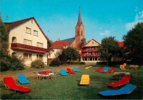 AK / Ansichtskarte 73928932 Oberharmersbach Hotel Baeren Liegewiese Kirche