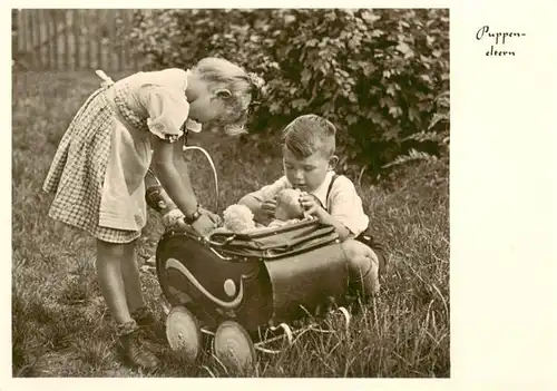 AK / Ansichtskarte  Kinder_Child_Enfants Kinderwagen Spielzeug