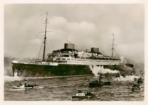 AK / Ansichtskarte  Dampfer_Oceanliner Turbinen Schnelldampfer EUROPA 