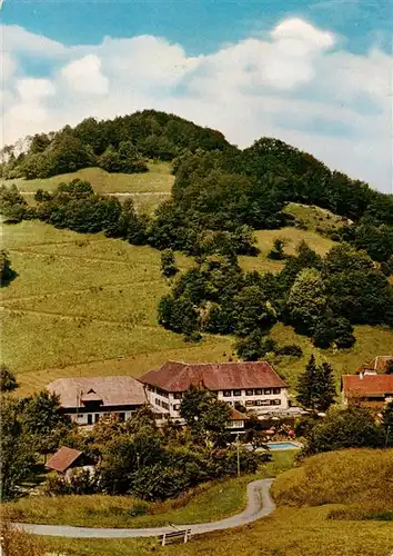 AK / Ansichtskarte 73929825 Obermuenstertal Schwarzwald Gasthof Spielweg mit Schwimmbad