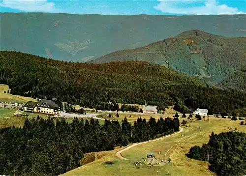 AK / Ansichtskarte  Kandel_Breisgau Fliegeraufnahme mit Berghotel Berggasthaus Kandelhof und Pius Bergkapelle