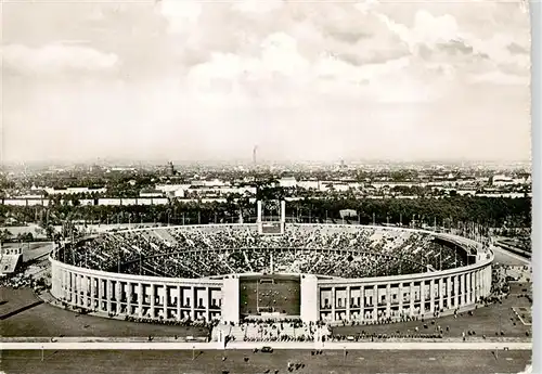 AK / Ansichtskarte  Stadion_Stadium_Estadio Berliln Reichssportfeld