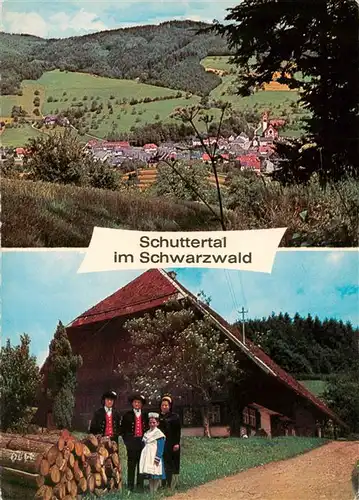AK / Ansichtskarte 73931550 Schuttertal Panorama Trachten Schwarzwaldhaus