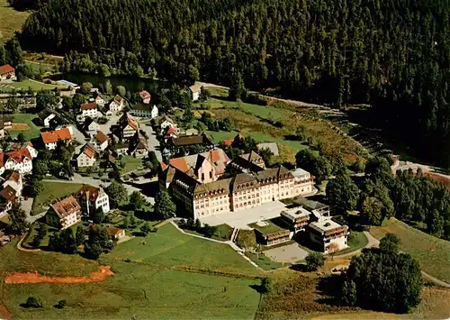 AK / Ansichtskarte 73932151 Friedenweiler Kneippkurort Wintersportplatz im Schwarzwald