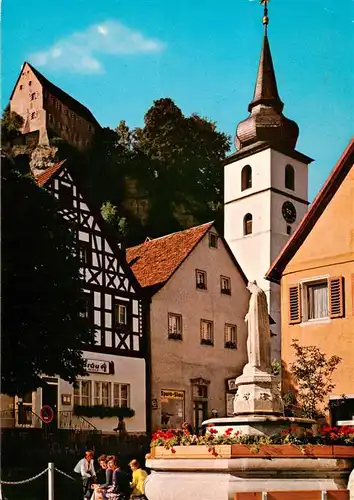 AK / Ansichtskarte  Pottenstein_Oberfranken Brunnen Kirche