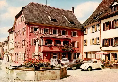 AK / Ansichtskarte  Staufen__Breisgau Marktplatz Rathauskaffee Gasthaus zum Loewen