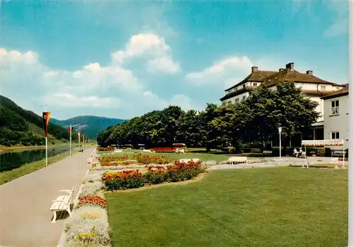 AK / Ansichtskarte  Bad_Karlshafen Weserpromenade in den Kuranlagen