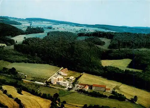 AK / Ansichtskarte  Neukirchen_Knuellgebirge Waldsanatorium Urbachtal und Klinik Dr Bartsch KG Fliegeraufnahme