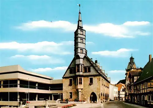 AK / Ansichtskarte  Korbach Rathaus mit Blick zur St. Kilians-Kirche