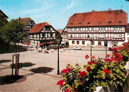 AK / Ansichtskarte 73935672 Wolfhagen Marktplatz mit altem Rathaus