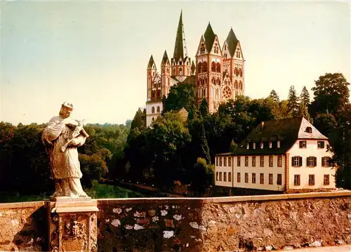 AK / Ansichtskarte  Limburg__Lahn Alte Lahnbruecke mit hl Nepomuk und Dom