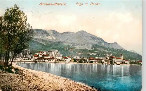 AK / Ansichtskarte 73937000 Gardone_Riviera_di_Garda_IT Uferpartie am Gardasee