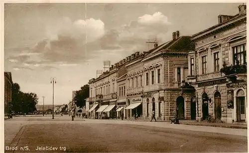 AK / Ansichtskarte  Brod-na-Savi_Slavonski-Brod_Croatia Jelacicev trg