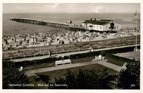 AK / Ansichtskarte  Zinnowitz_Ostseebad Blick zur Seebruecke