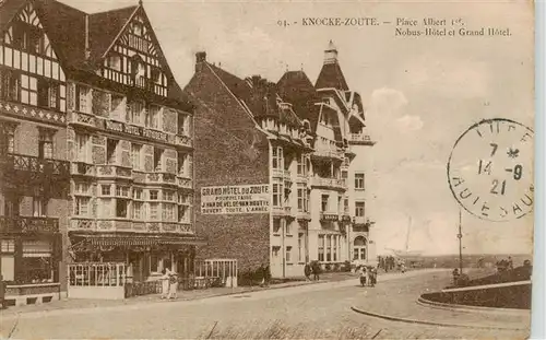 AK / Ansichtskarte Knocke_Knocke sur Mer_Knokke Heist_Belgie Place Albert Ier Nobus Hotel et Grand Hotel 